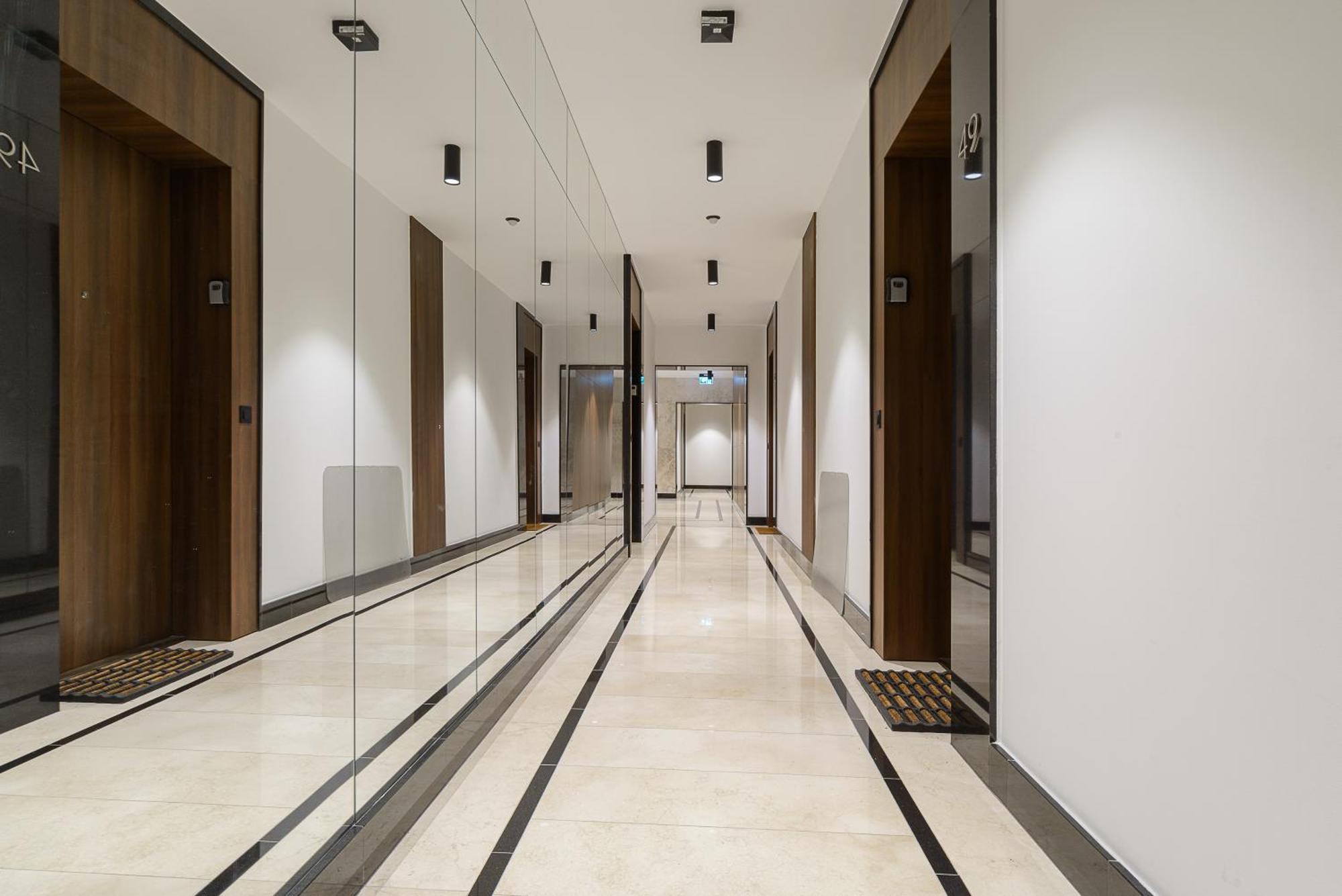 Premium With Free Parking & Balcony Mennica Apartament